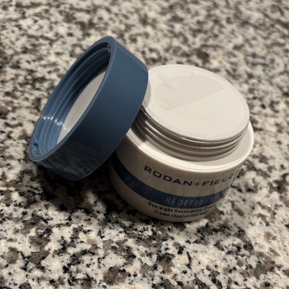 Rodan + Fields REDEFINE Overnight Cream - Picture 2 of 2